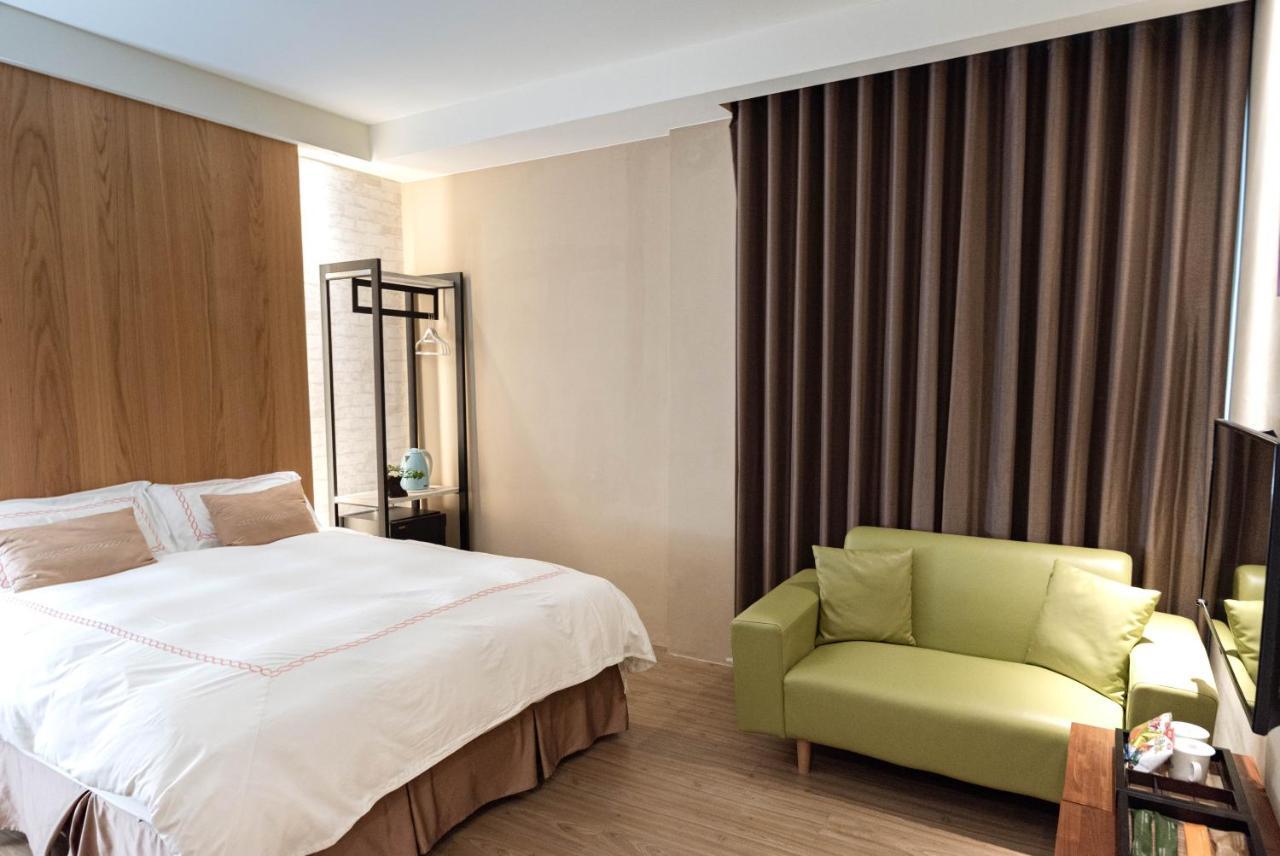 Tianli Hotel Tainan Exterior foto